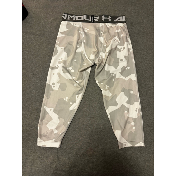 Under Armour Heatgear 3/4 Legging White Camo - Picture 1 of 3